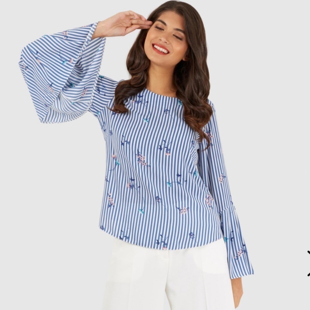 CLOSET LONDON BLUE STRIPE FLORAL BELL SLEEVE BLOUSE, size 6 - Picture 1 of 11